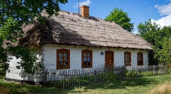 Skansen Maurzyce: Godziny otwarcia, ceny, dojazd. Zaplanuj wizytę!