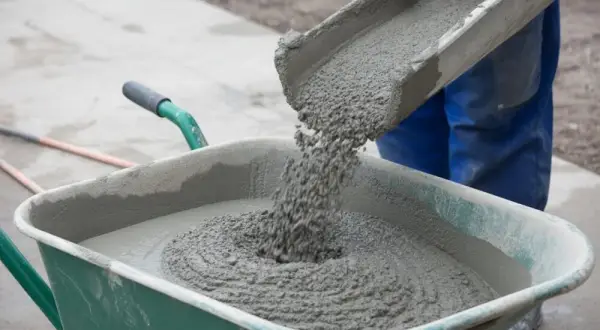 Piasek czy żwir do wylewki - wybierz najlepszy materiał dla trwałości