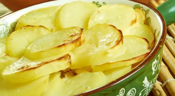 Zapiekanka bez mięsa: 10+ przepisów na sycące dania!