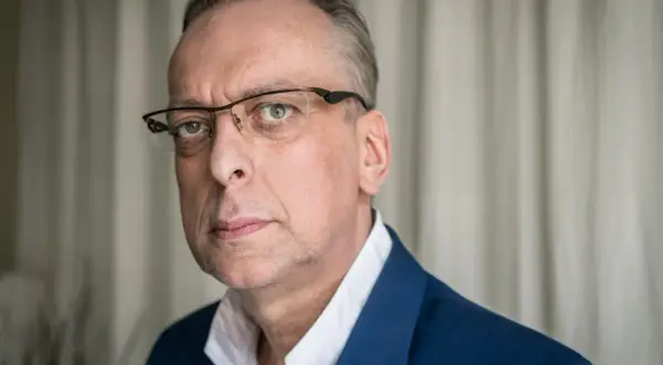Instruktor terapii uzależnień bez studiów? Poznaj realną ścieżkę!