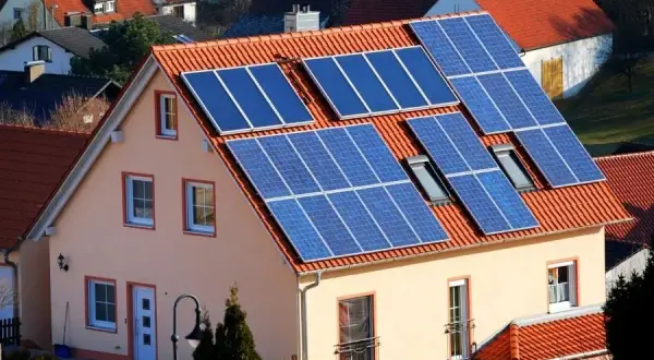 Ile prądu produkuje fotowoltaika 10kW: prawdziwe dane z polskich domów