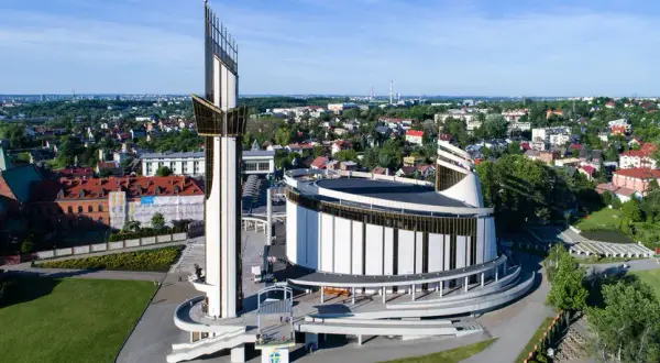 Msze w sanktuarium bożego miłosierdzia w Krakowie-Łagiewnikach - pełny harmonogram