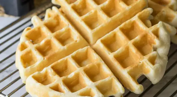 Ingrédients essentiels pour des gaufres délicieuses et faciles à préparer