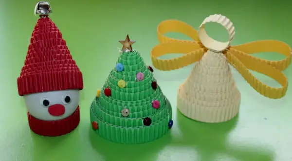 Ozdoby świąteczne DIY z papieru: Stwórz eko magię krok po kroku