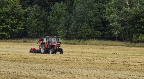 Jak ustawić sprzęgło w zetorze 7245, aby uniknąć kosztownych napraw