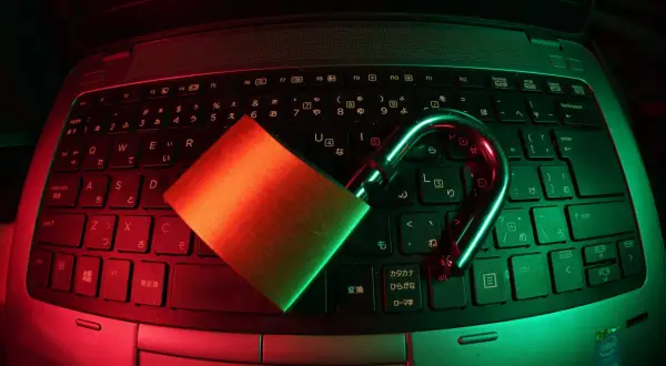 Jak zabezpieczyć pendrive przed kopiowaniem i chronić swoje dane