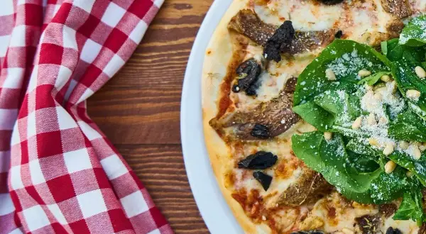 Spód do pizzy jak z pizzerii? Odkryj sekrety mistrza!