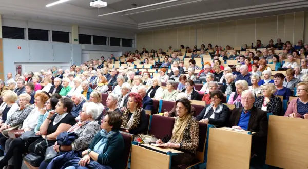 Uniwersytet trzeciego wieku Koszalin – programy, rekrutacja i zajęcia dla seniorów