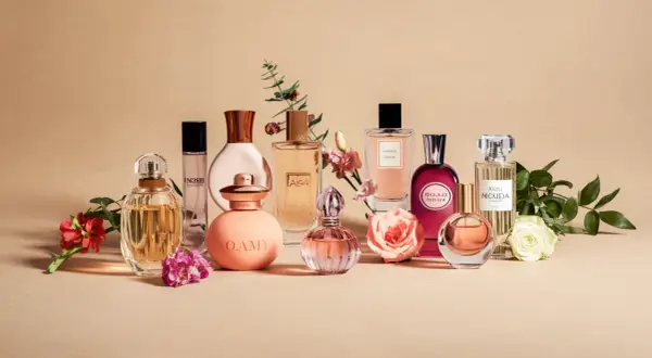 Woda toaletowa czy perfumowana? Zrozum różnice i wybierz idealny