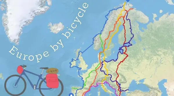 Mapa de Europa con rutas ciclistas de EuroVelo 7 y otras. Bicicleta de viaje con alforjas.
