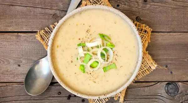Minestra di patate: la ricetta perfetta e cremosa | Guida completa