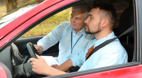 Odwołanie od egzaminu na prawo jazdy: Kiedy ma sens i jak je złożyć?