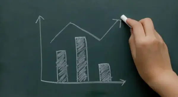 Co oznacza kapitalizacja odsetek i jak wpływa na Twoje oszczędności