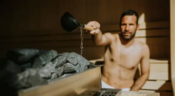 Sauna przed czy po treningu: uniknij błędów i popraw efekty ćwiczeń
