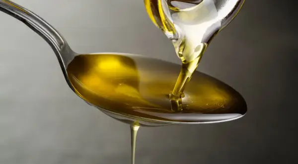 Na czym smażyć fit? Odkryj zdrowe oleje do smażenia potraw
