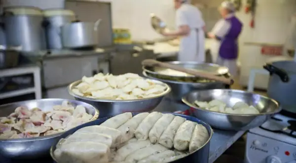 Gdzie zjeść w Krakowie? Od barów mlecznych po Michelin!