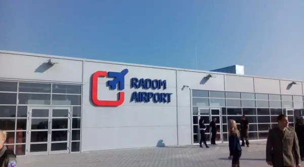 Kto wymyślił lotnisko Radom? Poznaj kluczowe postacie i ich rolę