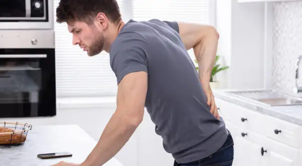 Die perfekte arbeitshöhe in der küche für mehr Komfort und weniger Rückenschmerzen