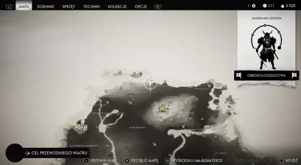 Mapa z gry Ghost of Tsushima. Widoczna jest ikona "Cel przewodniego wiatru" oraz fragment menu "Samurajska legenda", gdzie widnieje grafika wojownika i napis "Obrona dziedzictwa".