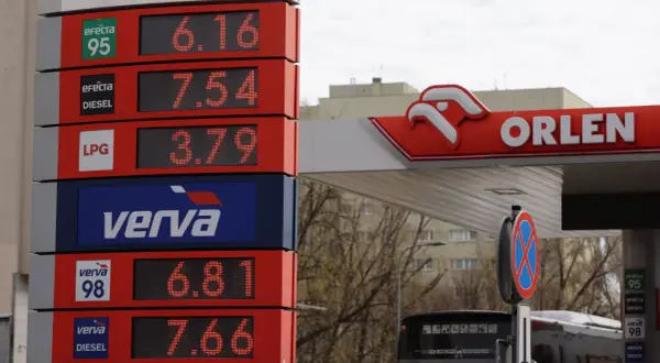 Ceny paliw na Orlenie: Efecta 95 za 6.16, Efecta Diesel za 7.54, LPG za 3.79. Verva Diesel 7.66.