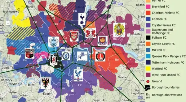 Mapa pokazująca podział Londynu na dzielnice i obszary kibicowania klubom piłkarskim.