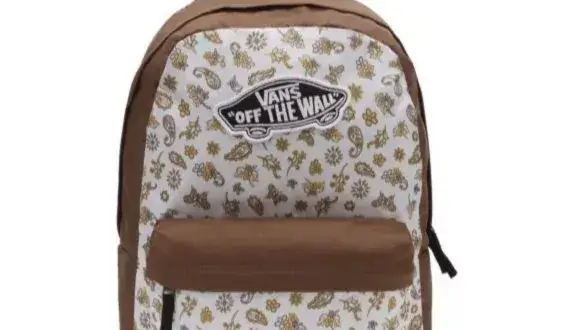 Vans Realm, Old Skool: wnętrze plecaka czy pomieści laptopa?