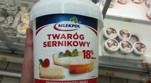Jaki twaróg do sernika? Przewodnik po idealny, kremowy wypiek