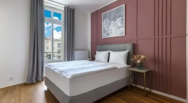 Praga: Ceny noclegów (80-1000 PLN) i sprawdzone triki na oszczędności