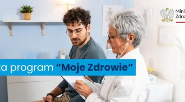 Lekarz z wysłuchuje pacjenta. Rusza program "Moje Zdrowie" - profilaktyka 40 plus.