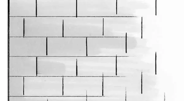 Schemi posa a correre sfalsata: linee nere su sfondo bianco che simulano mattoni disposti in modo irregolare, creando un effetto visivo dinamico.