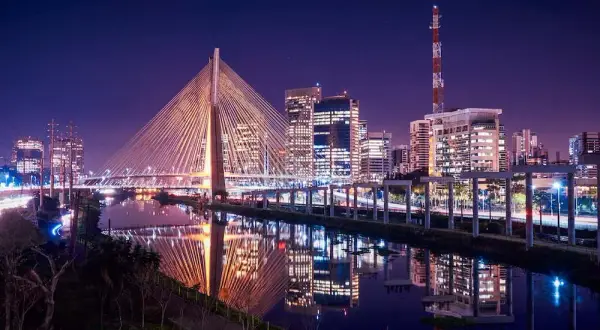 Odkryj São Paulo: Atrakcje, kulinarne sekrety i porady eksperta