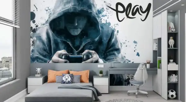 Mroczna fototapeta do pokoju młodzieżowego z graczem w kapturze i napisem "play". Idealna dla pasjonatów gier.