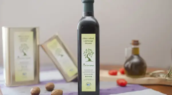 Ile kosztuje oliwa z oliwek w Grecji? Ceny, które zaskoczą!