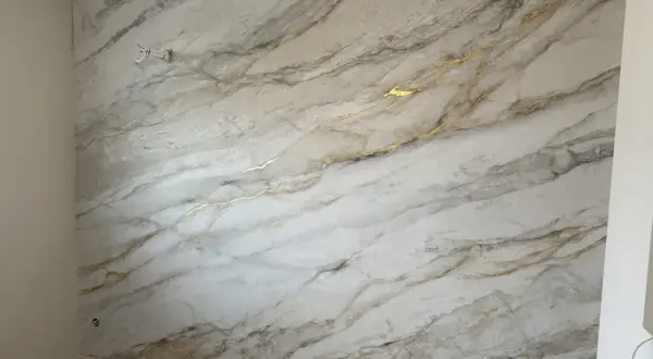Beton dekoracyjny Venezia Design: Jak uzyskać idealny efekt DIY?