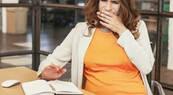 Skuteczne sposoby na to, jak pozbyć się zgagi w ciąży