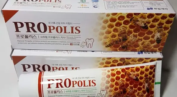 Propolis na dziąsła: Jak bezpiecznie i skutecznie go używać?