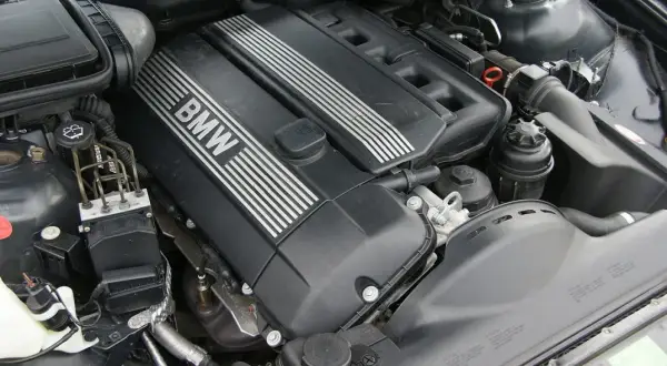 BMW E60 LPG: Najlepszy silnik pod gaz? M54, N52, N53 - Wybierz mądrze!