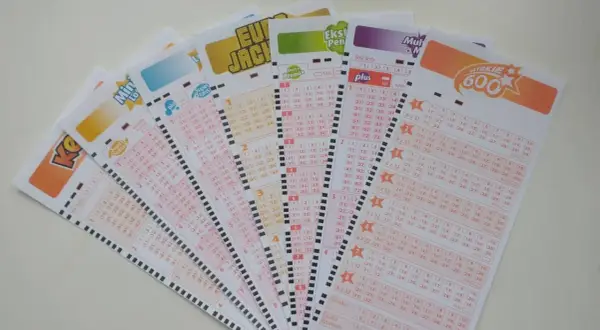 Kupony gier losowych, w tym Eurojackpot, z polami do zaznaczania liczb. Sprawdź eurojackpot system cennik, by wybrać swoje szczęśliwe liczby!