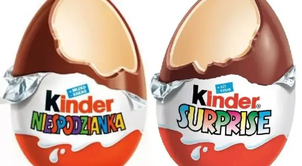 Dwa jajka Kinder Niespodzianka, jedno z napisem "NIESPODZIANKA", drugie "SURPRISE".