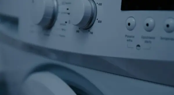 Pralka Electrolux nie pobiera płynu? Szybka diagnoza i naprawa
