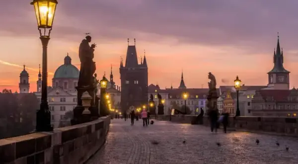 Ile kosztuje nocleg w Pradze? Ceny, które cię zaskoczą
