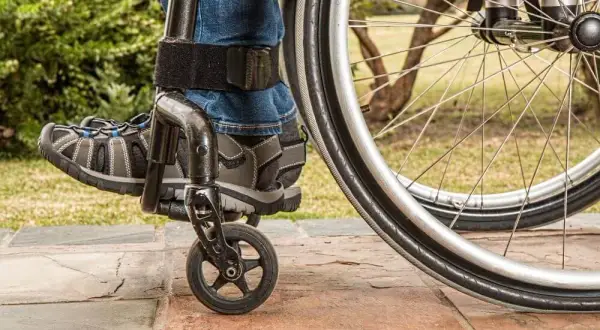 Czy lekarz rehabilitacji może wystawić zwolnienie? Sprawdź zasady