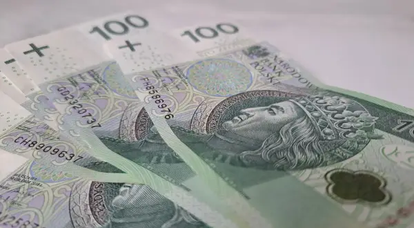 Kto kontroluje fundusz socjalny w szkole? Odpowiedzialność i zasady działania.