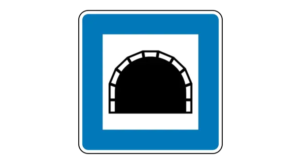 Blaues Verkehrsschild mit weißem Rahmen, das ein schwarzes Tunnelportal zeigt. Dieses tunnel schild warnt vor der Einfahrt in einen Tunnel.