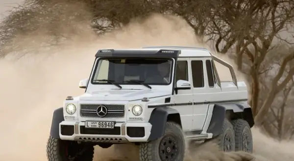 Mercedes G Klasa 6x6 – unikalne cechy, które zaskakują i fascynują