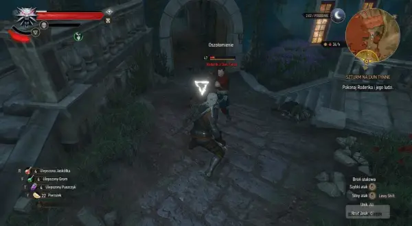 Geralt walczy z Roderikiem z Dun Tynne w trakcie szturmu. Na ziemi leży pokonany przeciwnik.