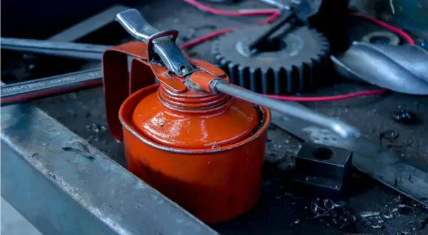 Jaki olej do silnika 2.0 diesel? Najlepsze wybory i porady dla DPF