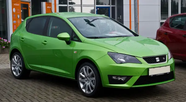 Seat Ibiza IV: Bak 45L ile na rezerwie i jaki zasięg?