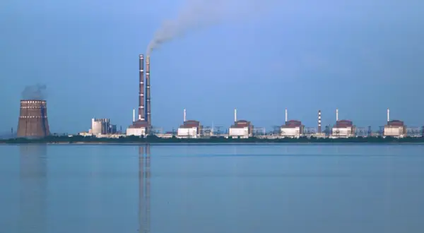 Zaporoska Elektrownia: Co grozi Polsce? Poznaj fakty i mity