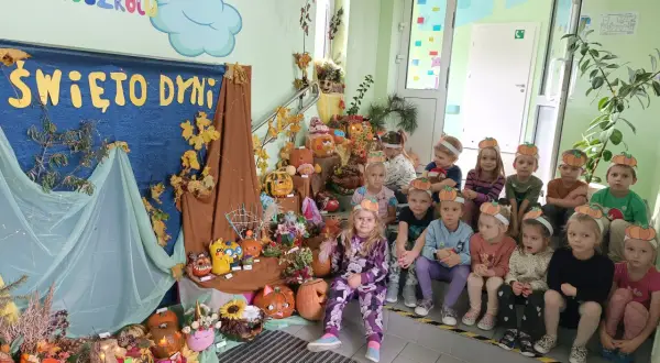 Koniec z gubieniem! Oznacz czapkę dziecka do przedszkola